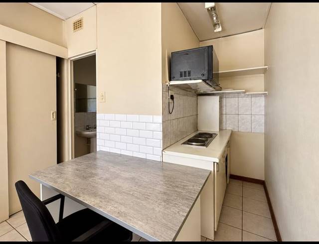 16 BEDROOM HOUSE FOR SALE IN BRANDWAG